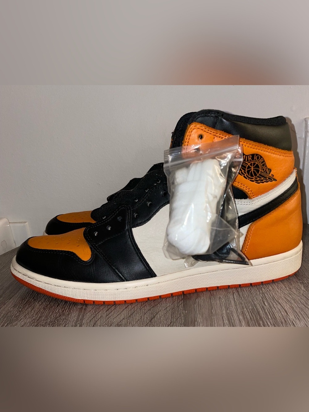 2015 Air Jordan 1 Shattered Backboard - Size 11 OG - Picture 2 of 10